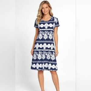 B. Darlin Navy& White Floral Print Stretch Dress sz 11/12 #351